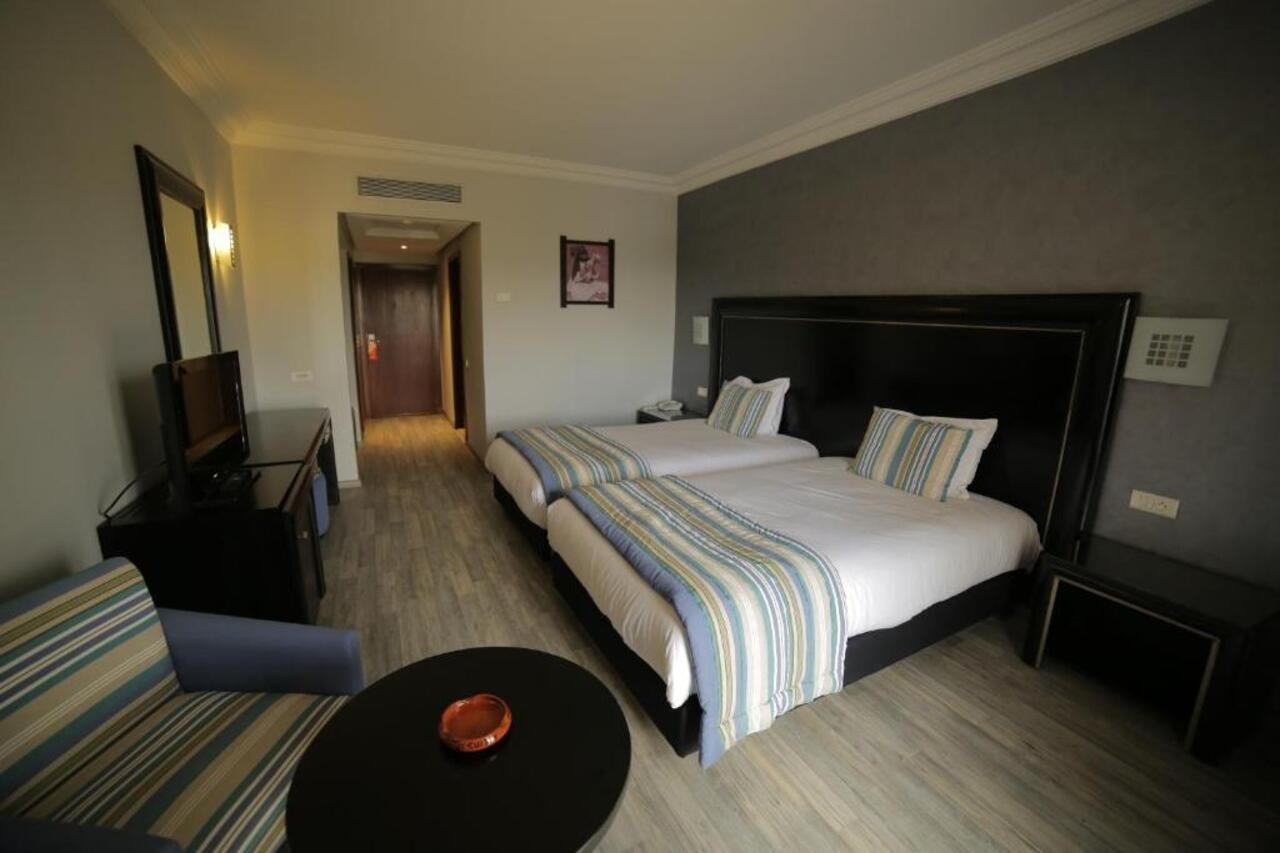 Hotel Suisse Касабланка Екстер'єр фото